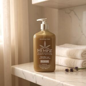 Hempz Vanilla Lux Herbal Body Moisturizer with Niacinamide – 17 oz